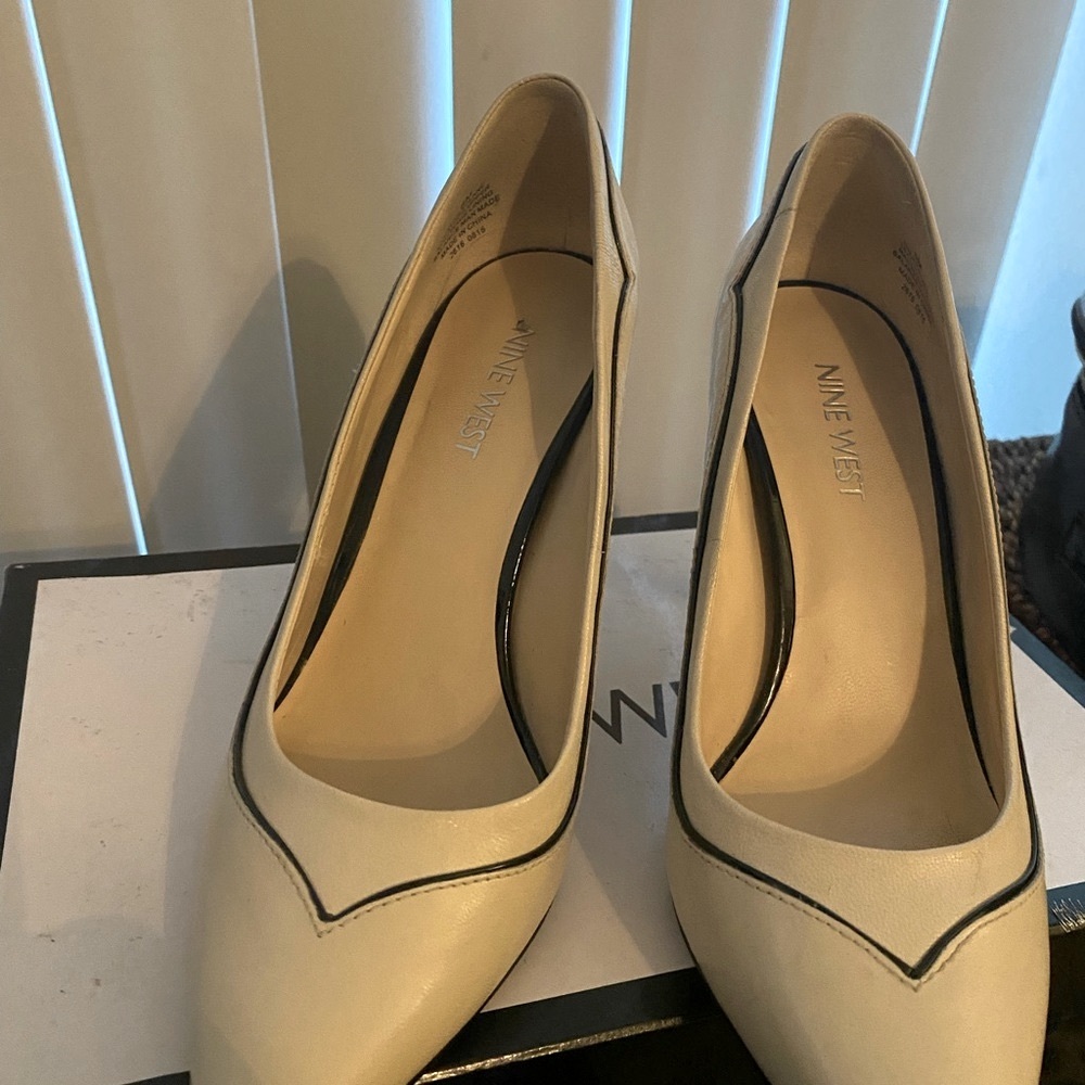Women’s Nine West shoes - Picture 4 of 4